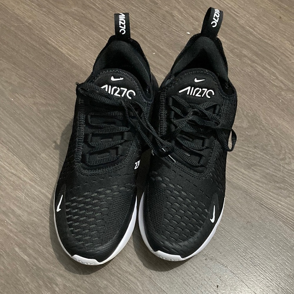 Nike Air Max 270